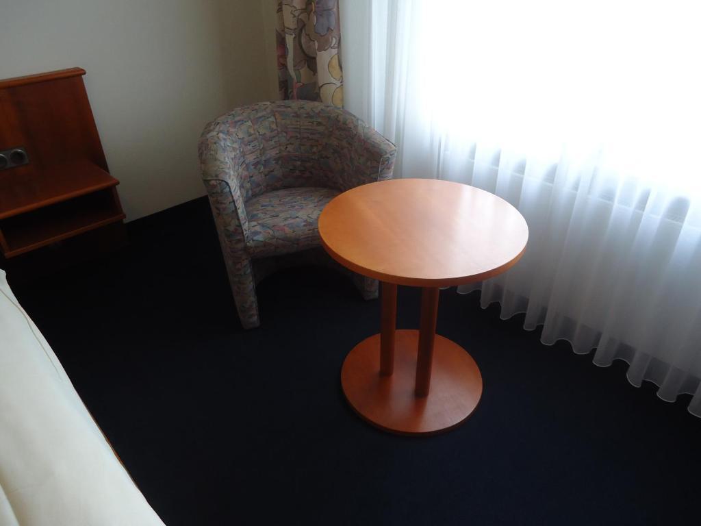 Centralhotel Ratingen Esterno foto